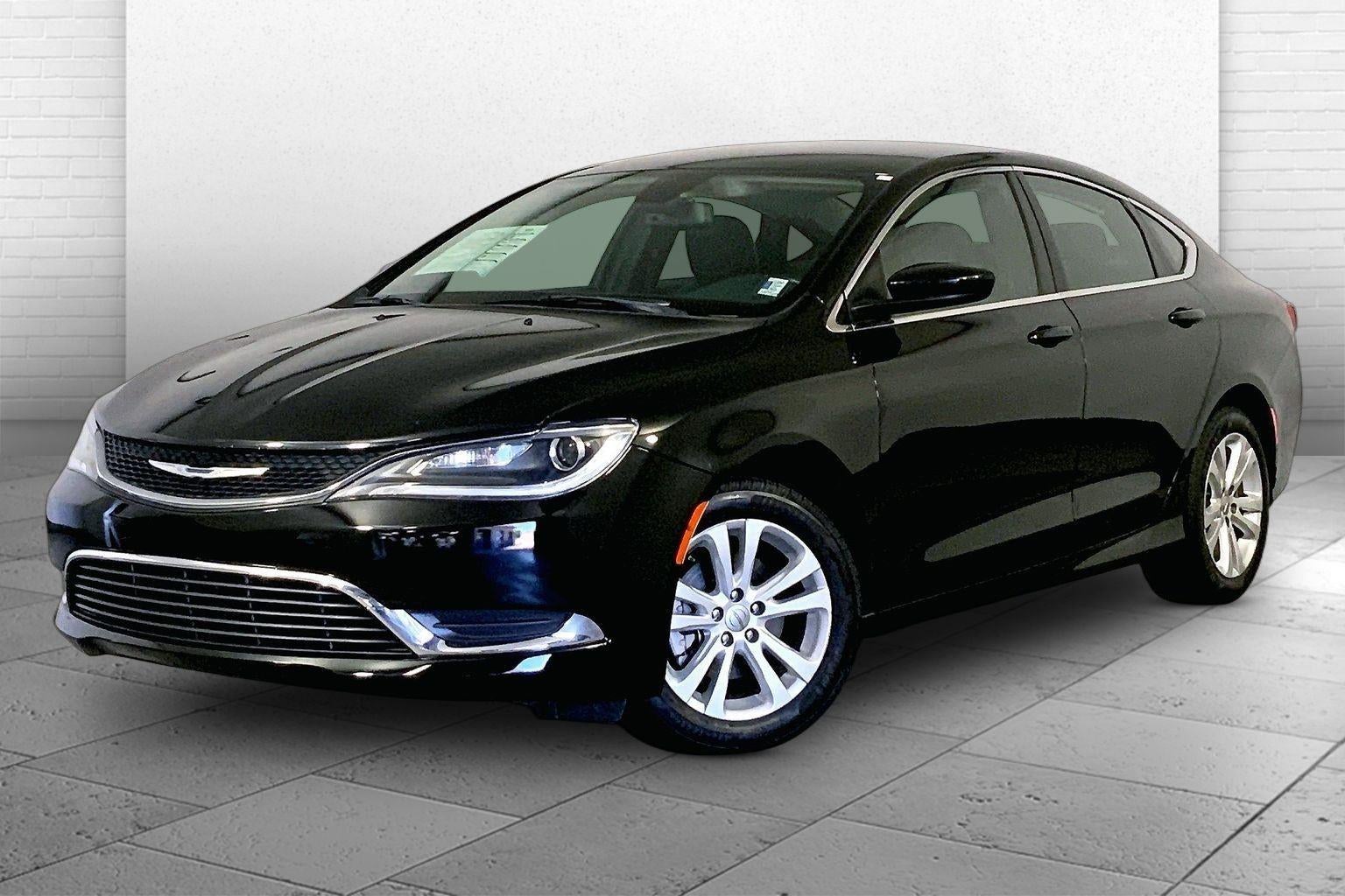 2017 Chrysler 200 Limited Platinum
