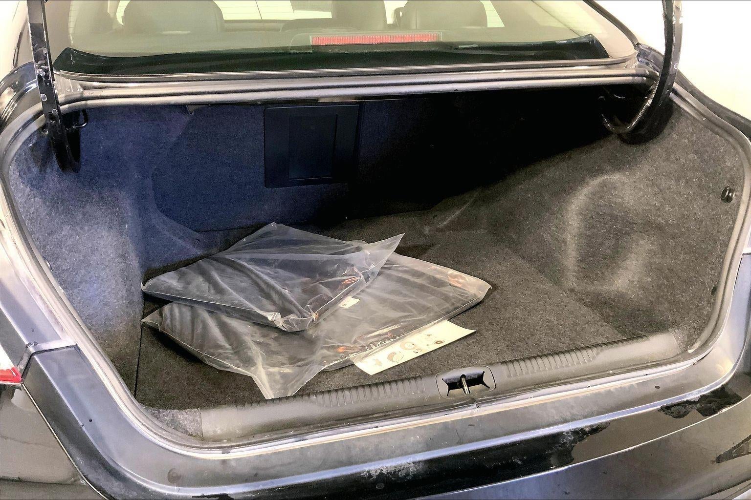 2017 Chrysler 200 Limited Platinum