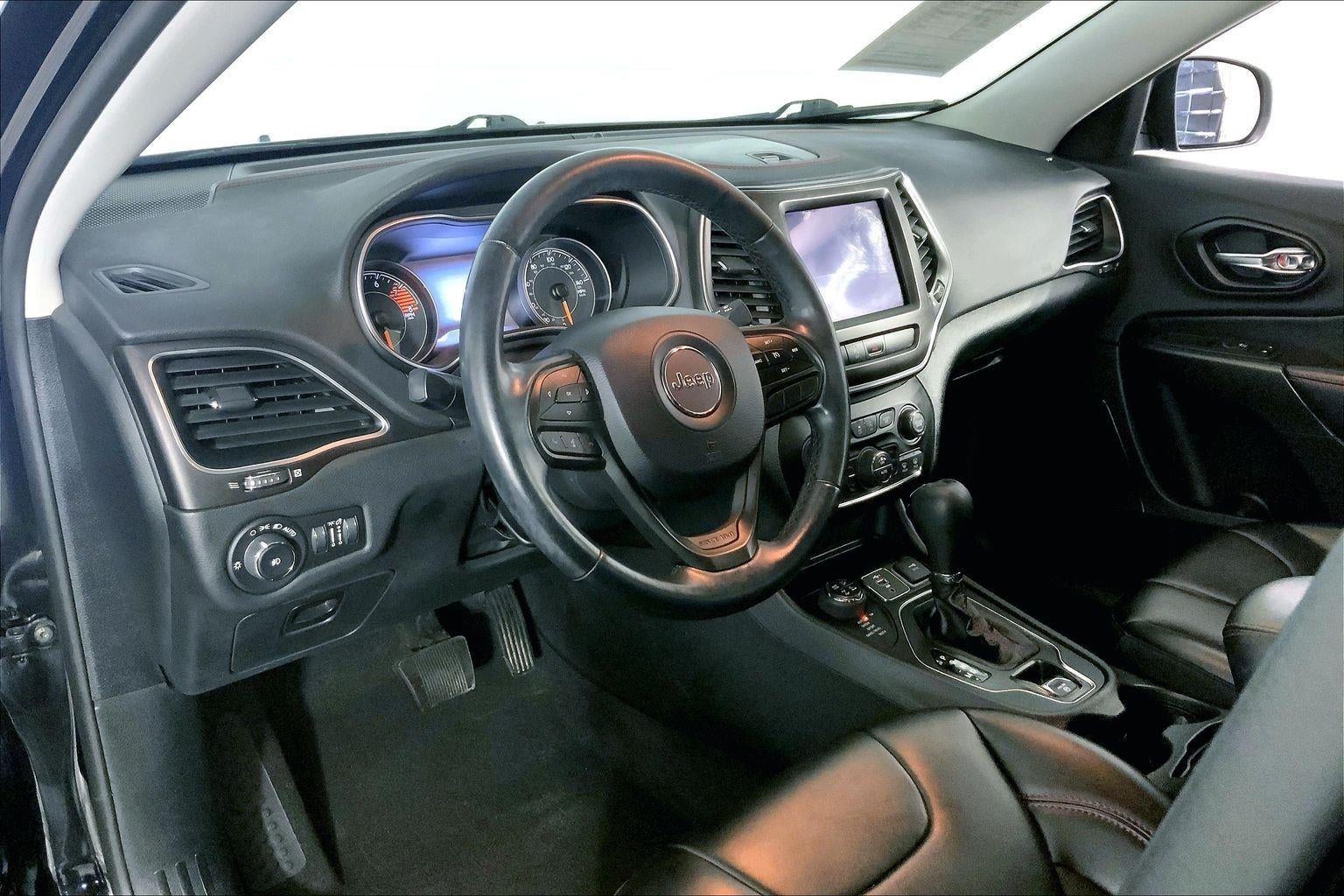 2020 Jeep Cherokee Trailhawk