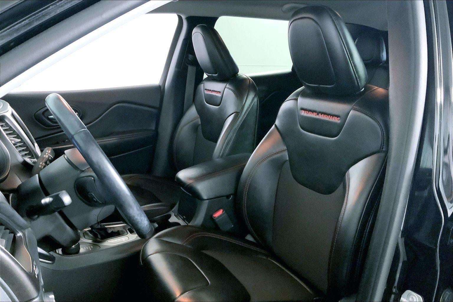 2020 Jeep Cherokee Trailhawk