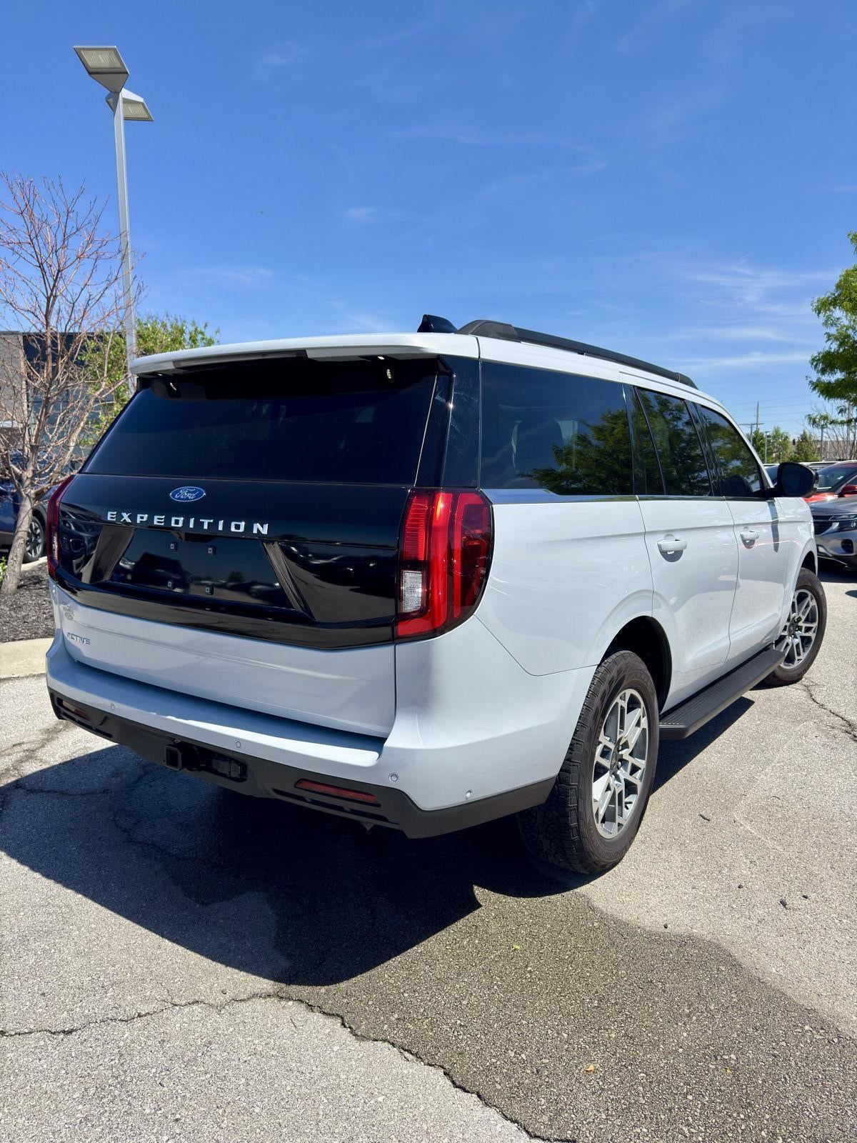 2025 Ford Expedition Active