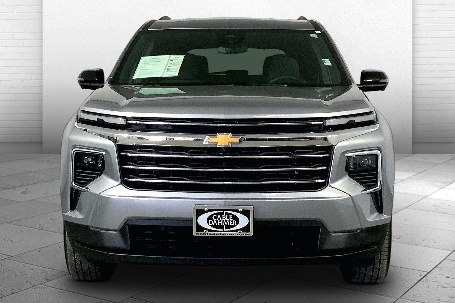 2024 Chevrolet Traverse FWD LT