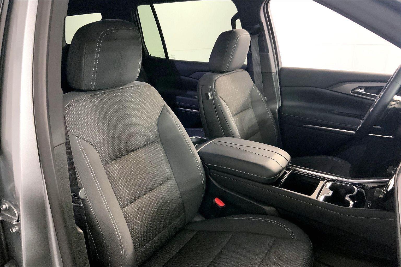 2024 Chevrolet Traverse FWD LT