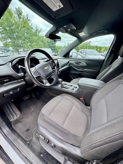 2022 Chevrolet TRAVERSE LT CLOTH