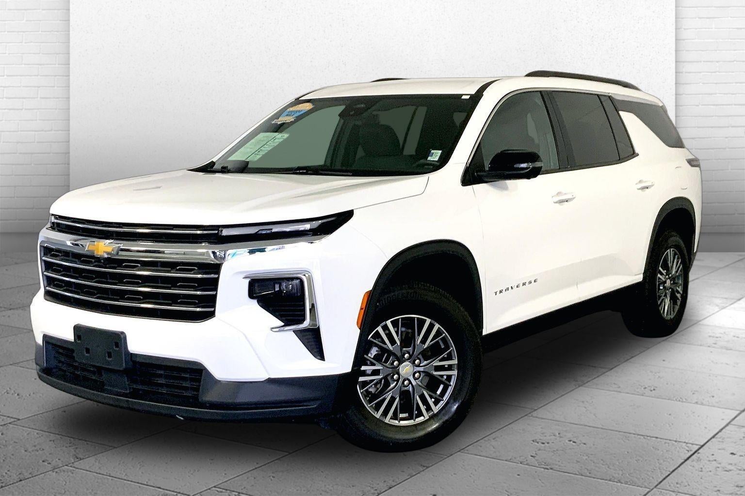 2024 Chevrolet Traverse AWD LT