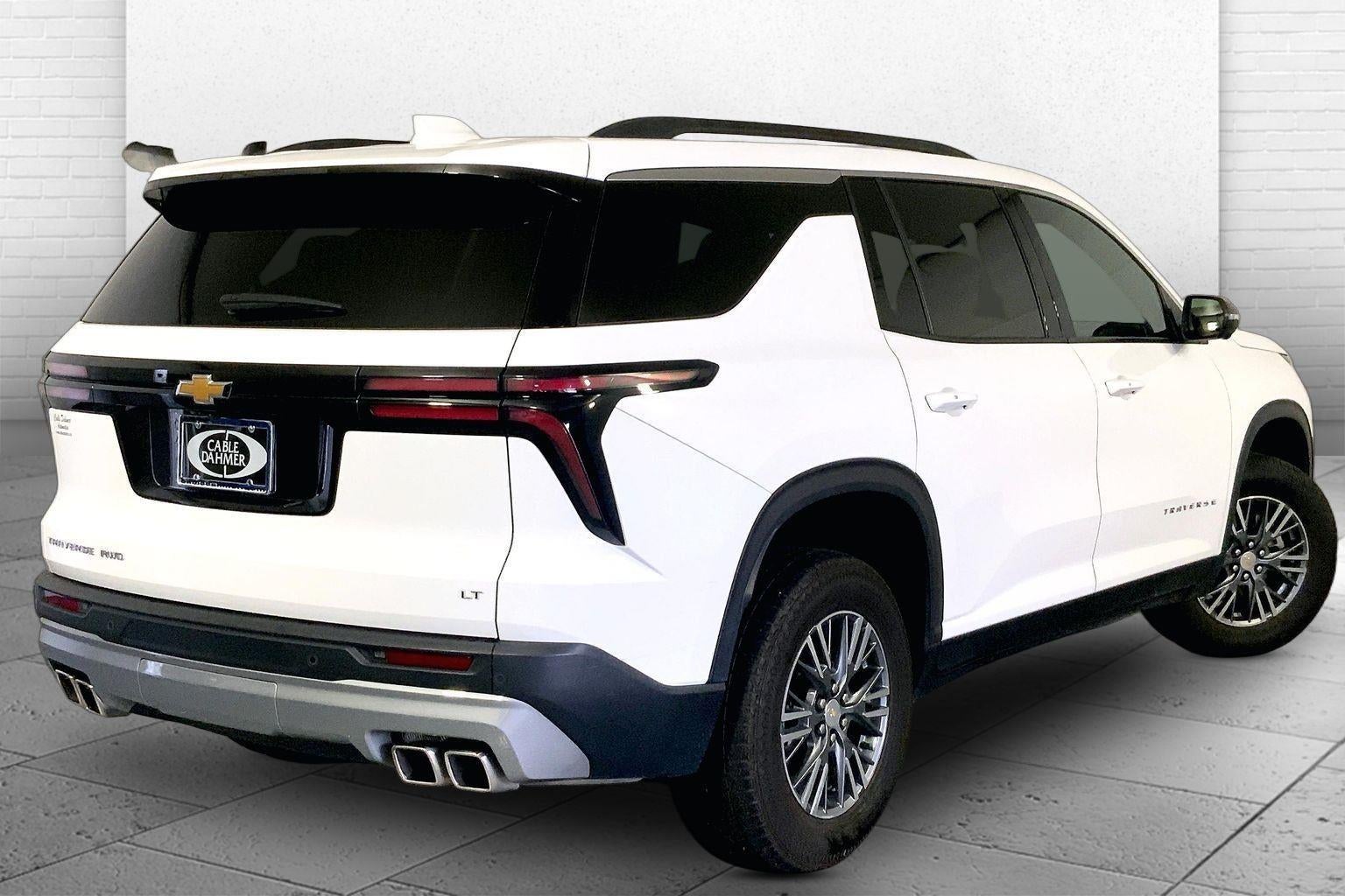 2024 Chevrolet Traverse AWD LT