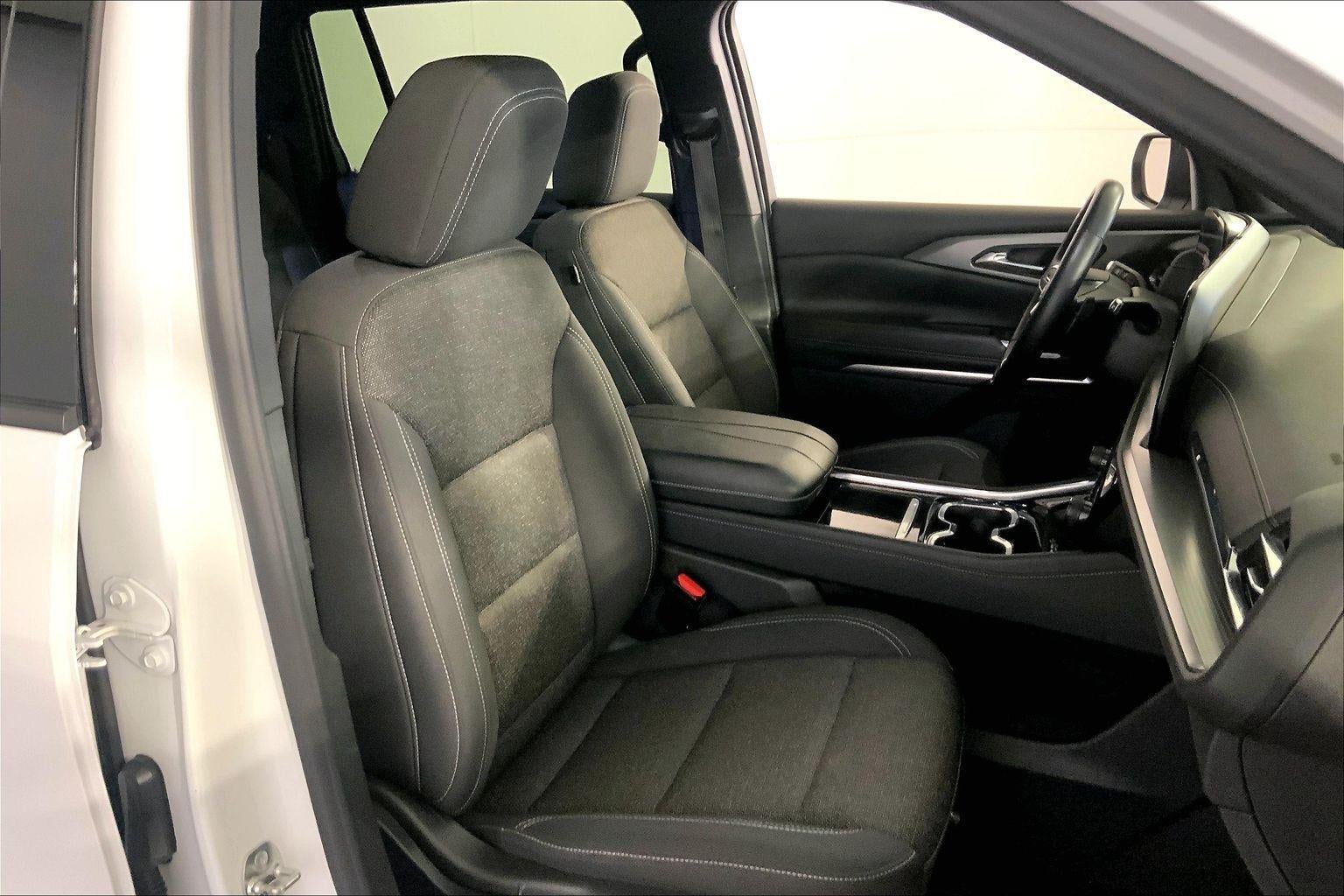 2024 Chevrolet Traverse AWD LT