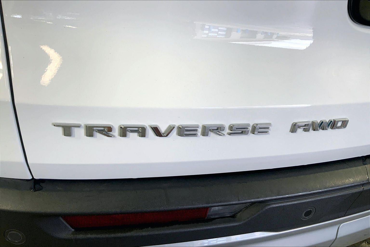 2024 Chevrolet Traverse AWD LT