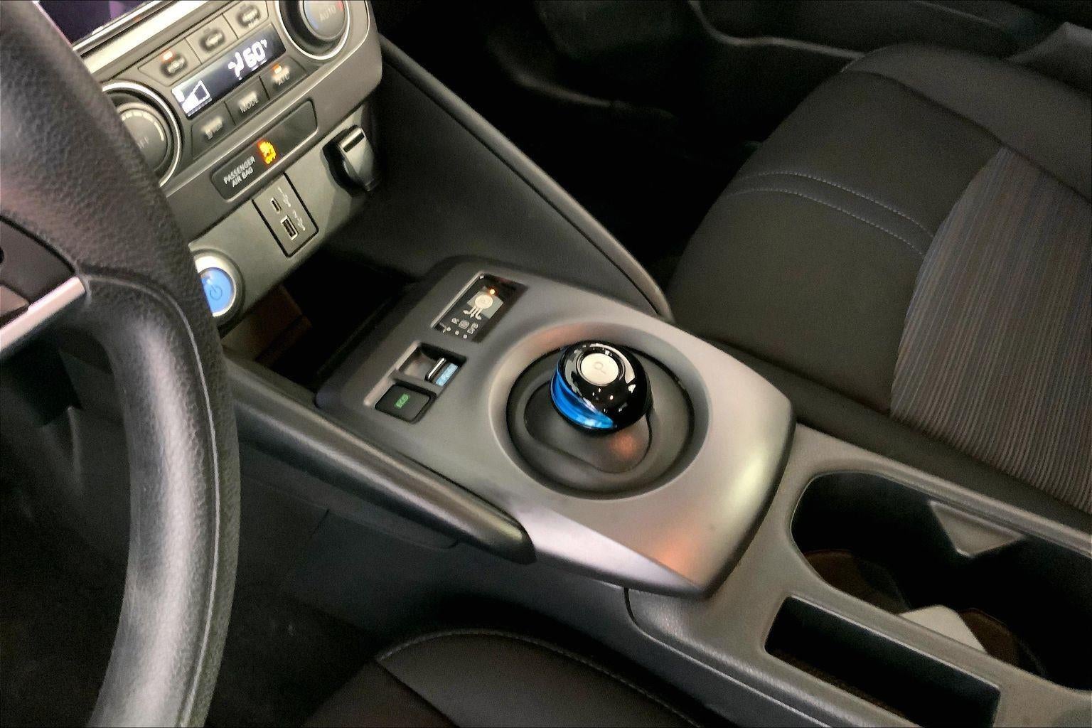 2023 Nissan LEAF S