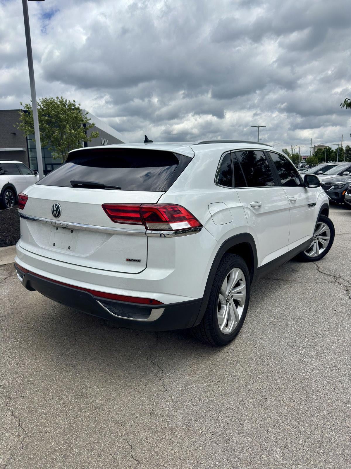 2020 Volkswagen ATLAS CROSS SPO 2.0T SEL PREMIUM