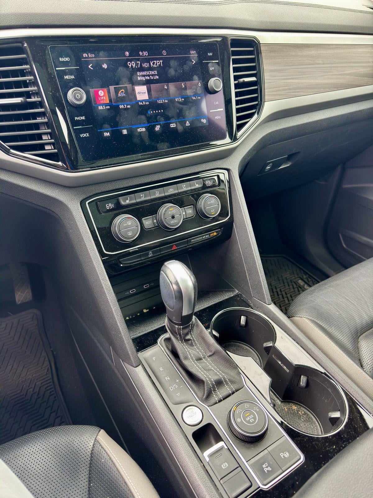 2021 Volkswagen Atlas 3.6L V6 SEL Premium