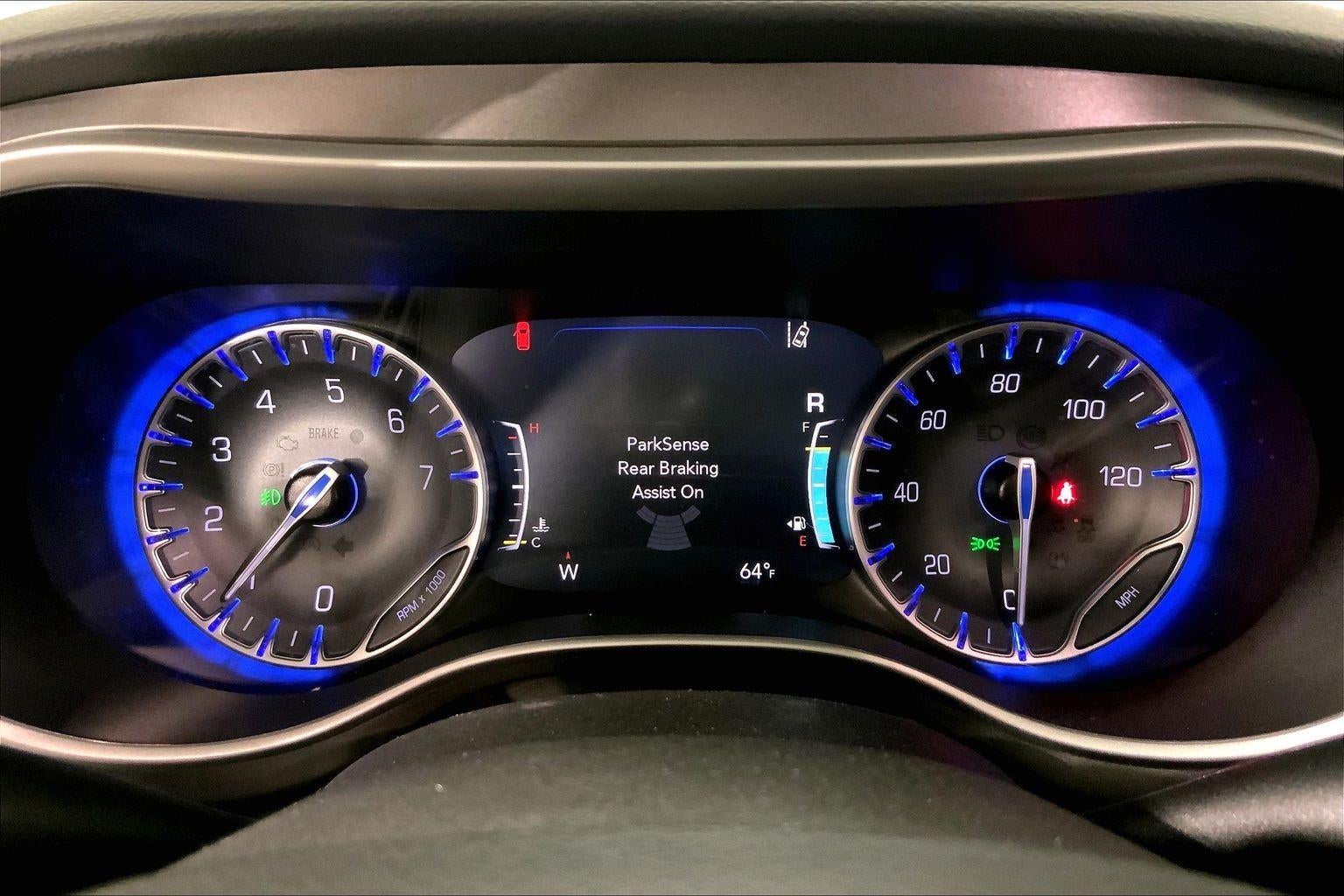 2023 Chrysler Pacifica Touring L