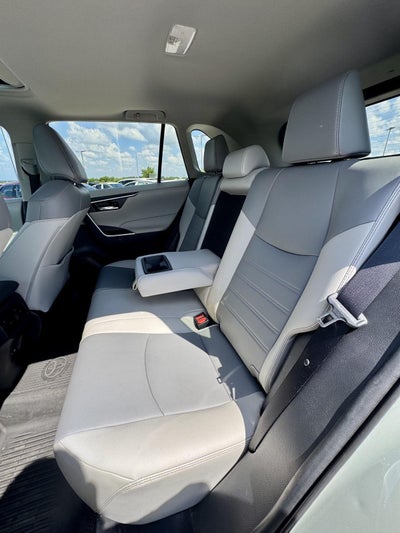 2021 Toyota RAV4 XLE Premium