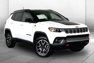2025 Jeep Compass Trailhawk