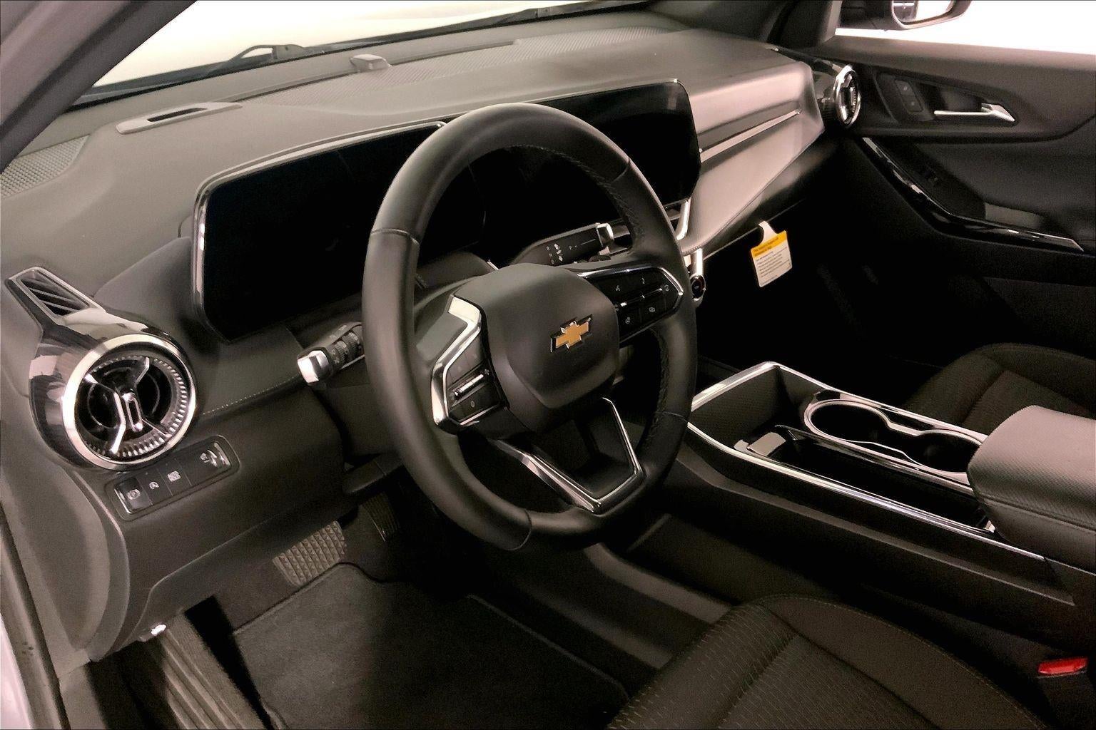 2025 Chevrolet Equinox FWD LT