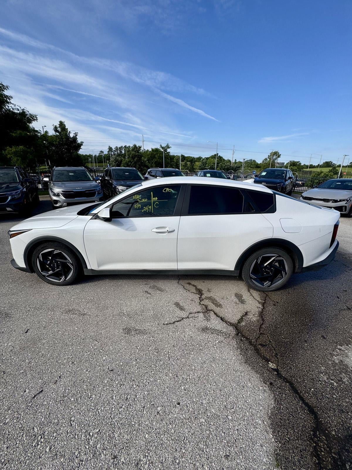 2025 Kia K4 EX