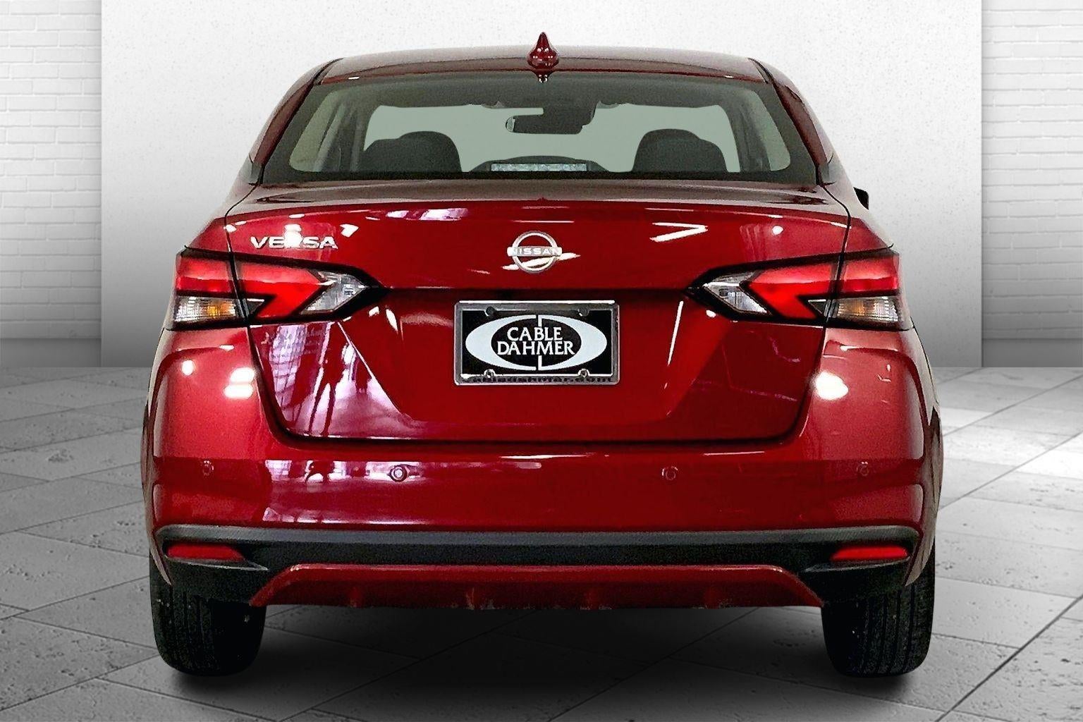 2025 Nissan Versa SV