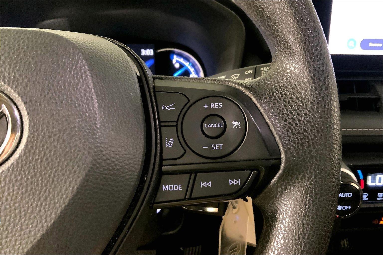 2025 Toyota RAV4 Hybrid LE