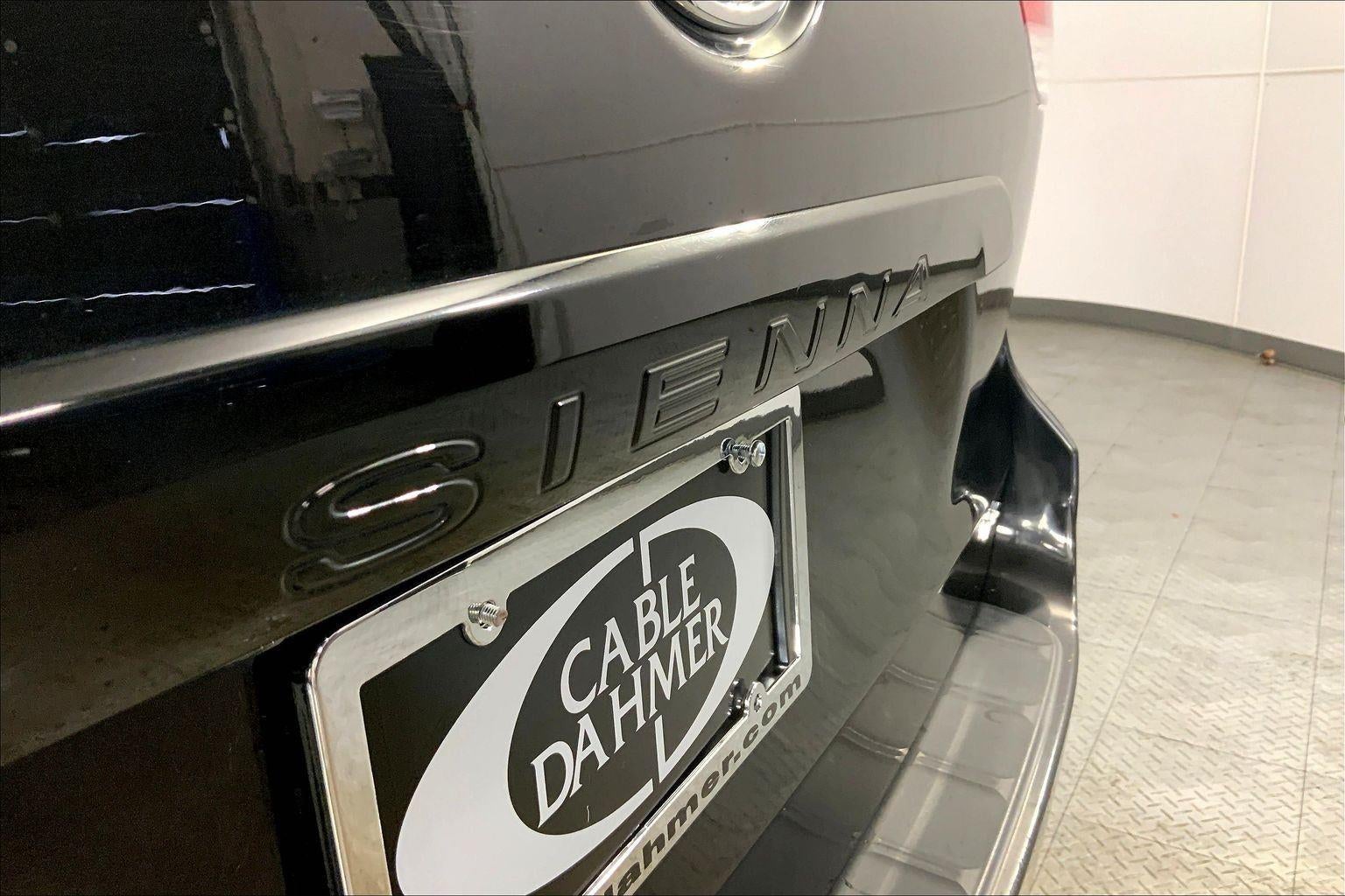 2014 Toyota Sienna LE AAS