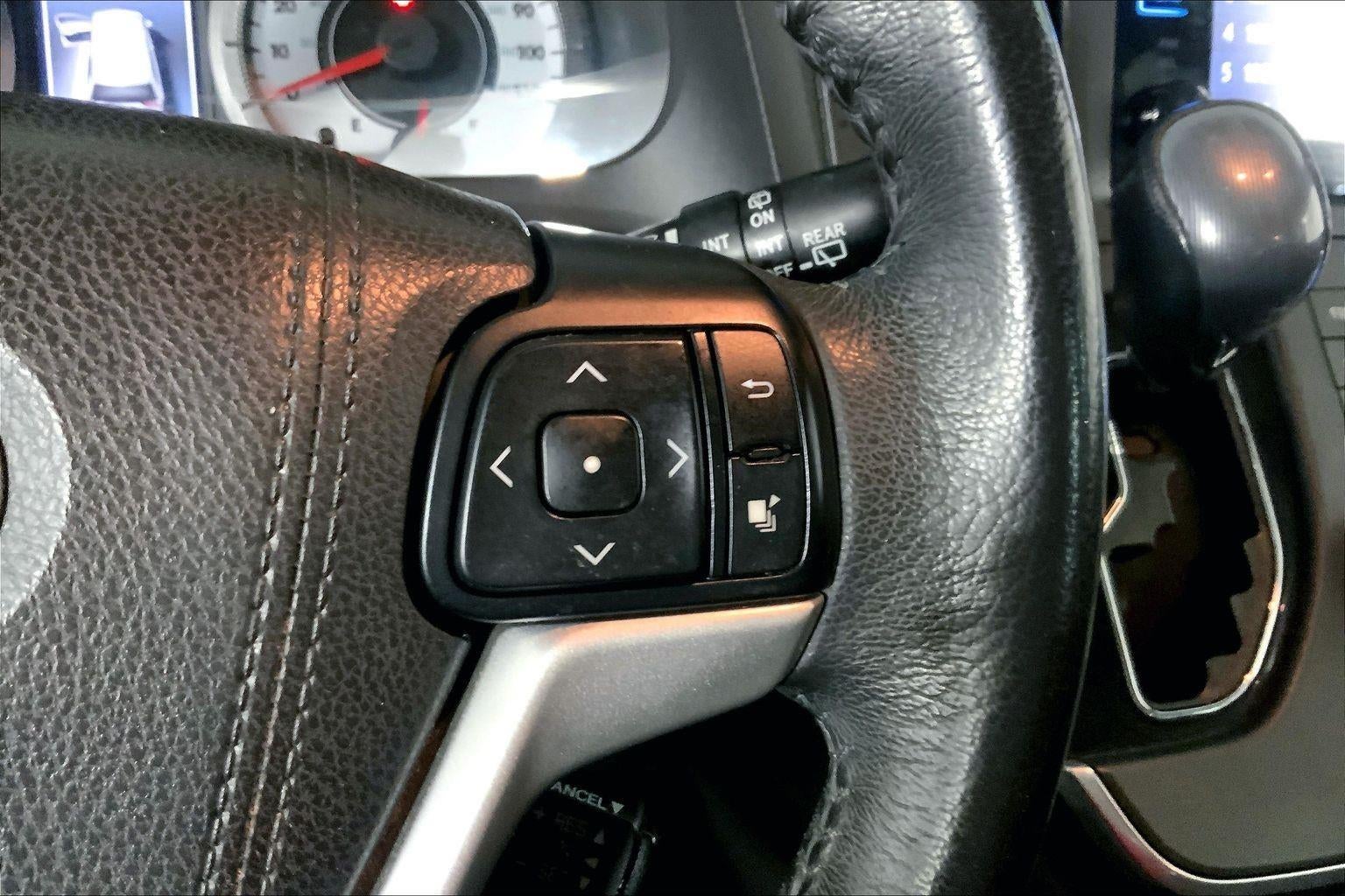 2017 Toyota Sienna SE