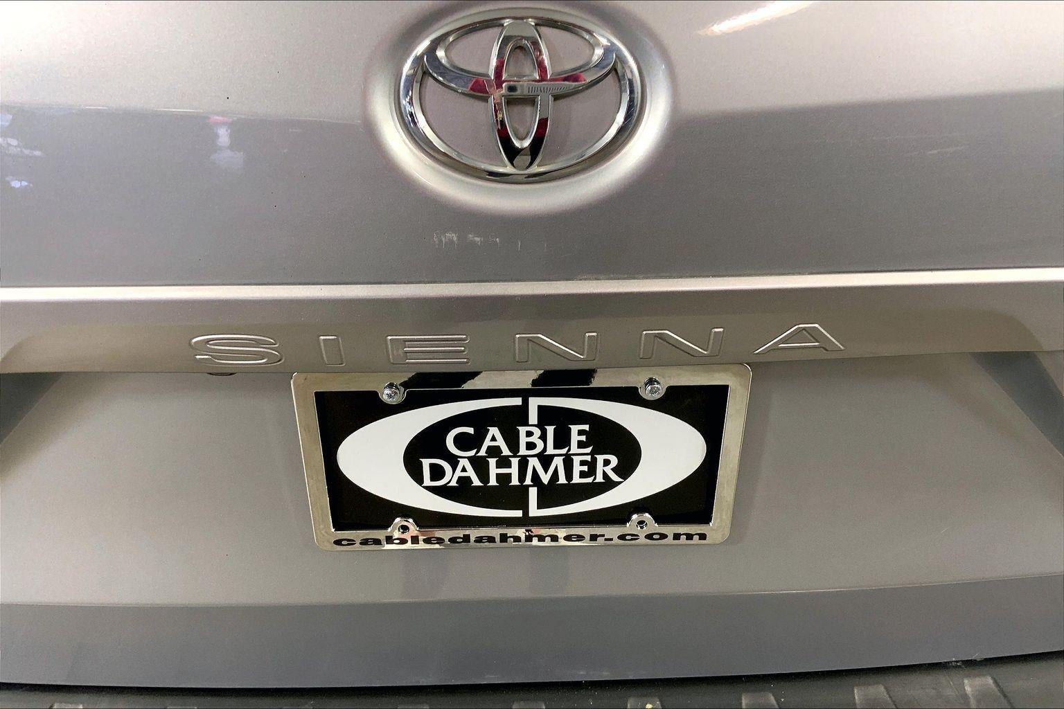 2017 Toyota Sienna SE