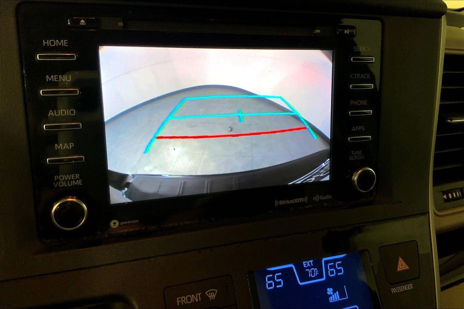 2020 Toyota Sienna XLE