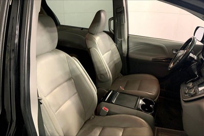 2020 Toyota Sienna XLE