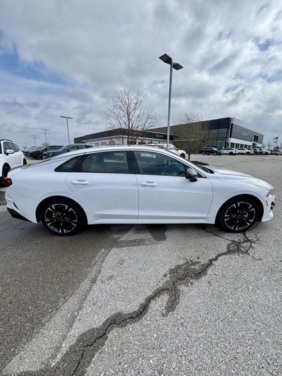 2024 Kia K5 GT-Line
