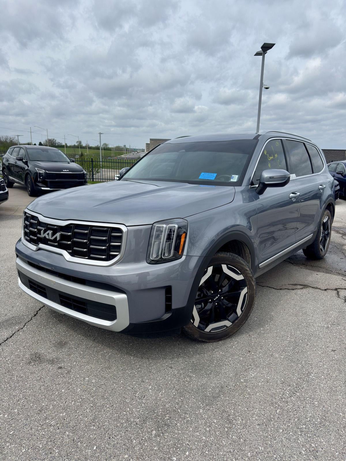 2025 Kia Telluride S