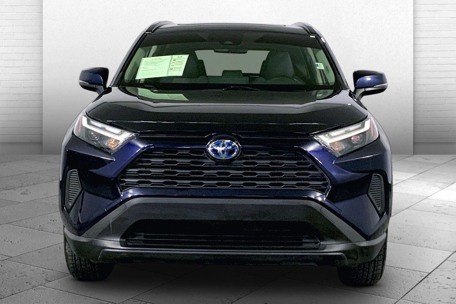 2022 Toyota RAV4 HYBRID XLE