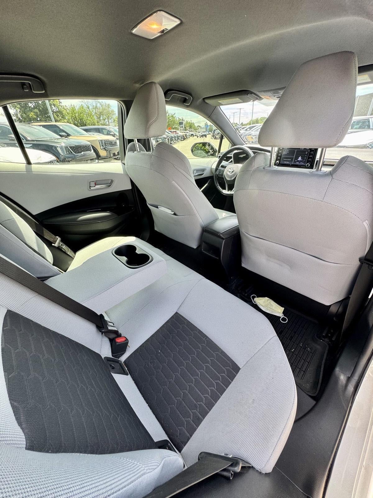 2020 Toyota COROLLA HATCHBA SE