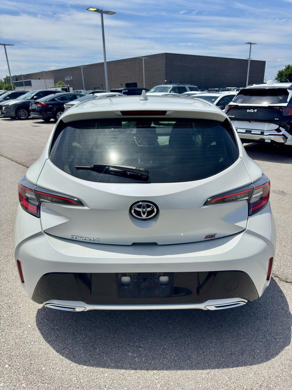 2020 Toyota COROLLA HATCHBA SE