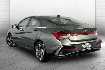2025 Hyundai Elantra Limited
