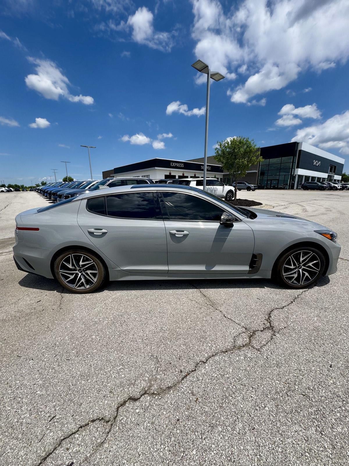 2022 Kia STINGER GT-LINE