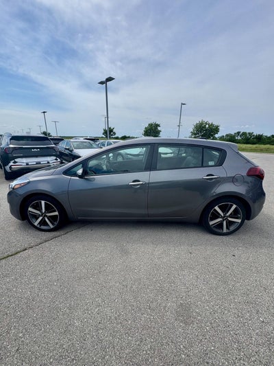 2017 Kia Forte5 EX