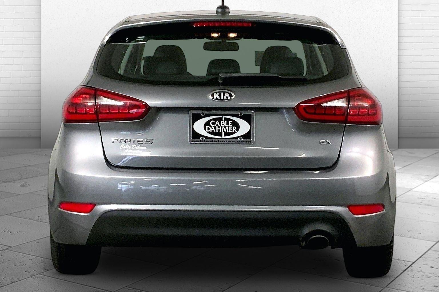 2017 Kia Forte5 EX