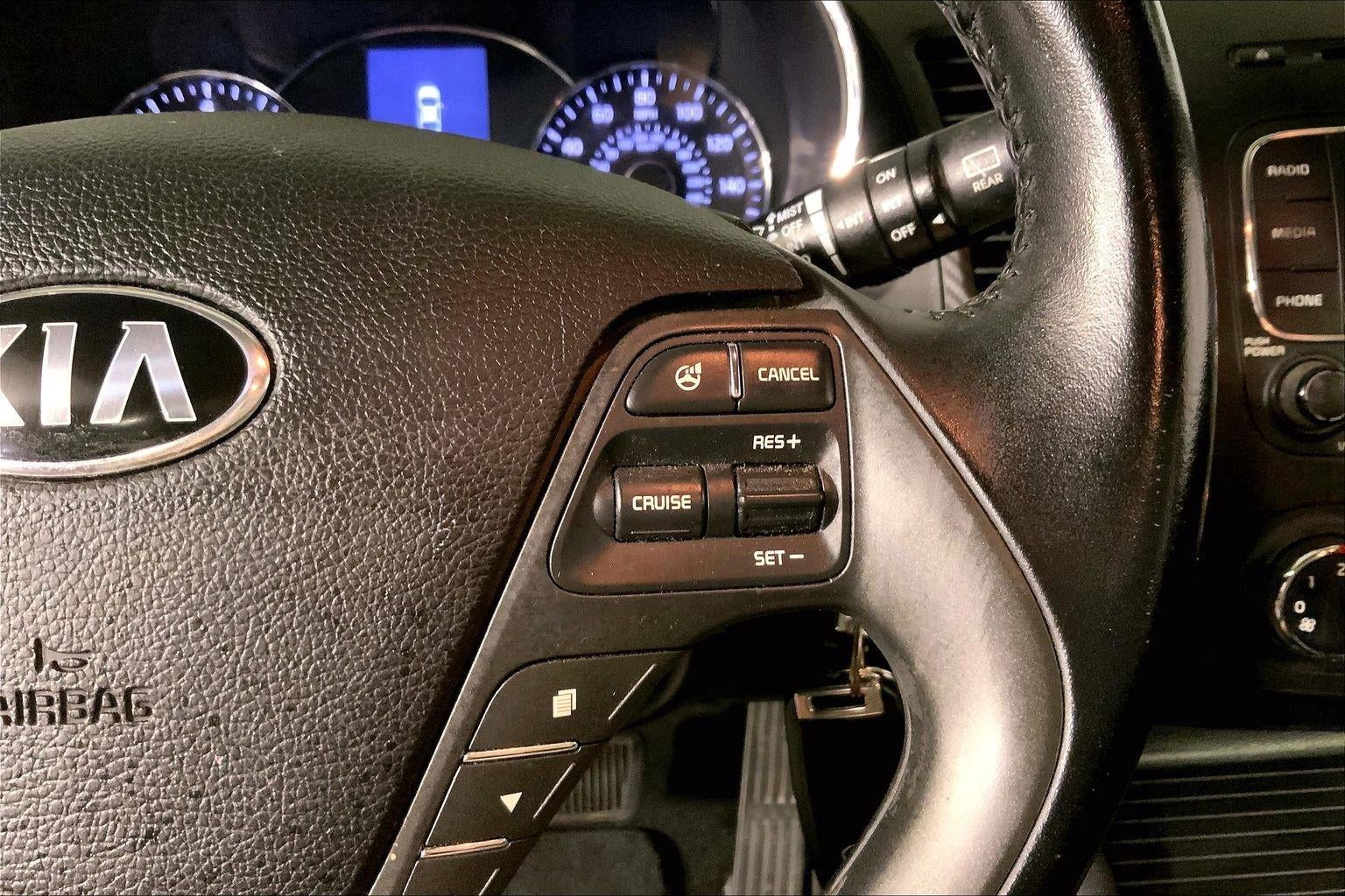 2016 Kia Forte 5-Door EX