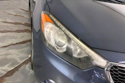 2016 Kia Forte 5-Door EX