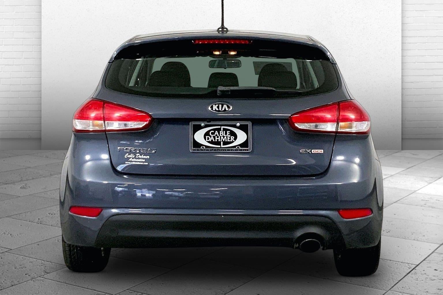 2016 Kia Forte 5-Door EX