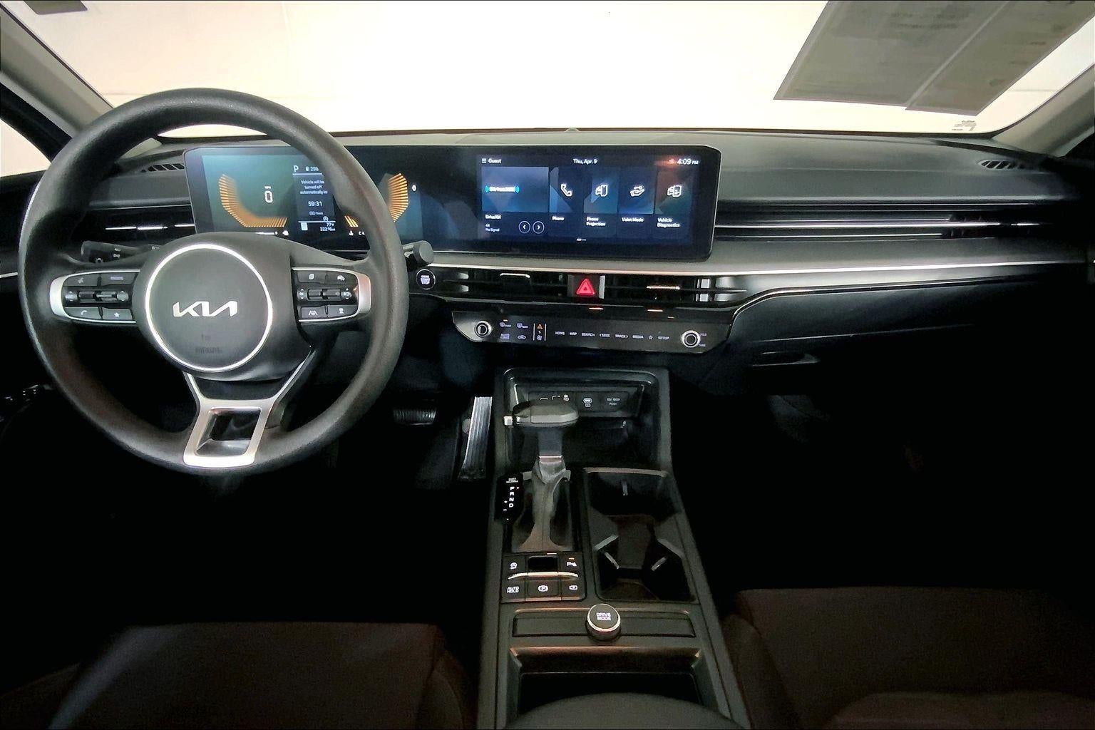 2025 Kia K5 LXS