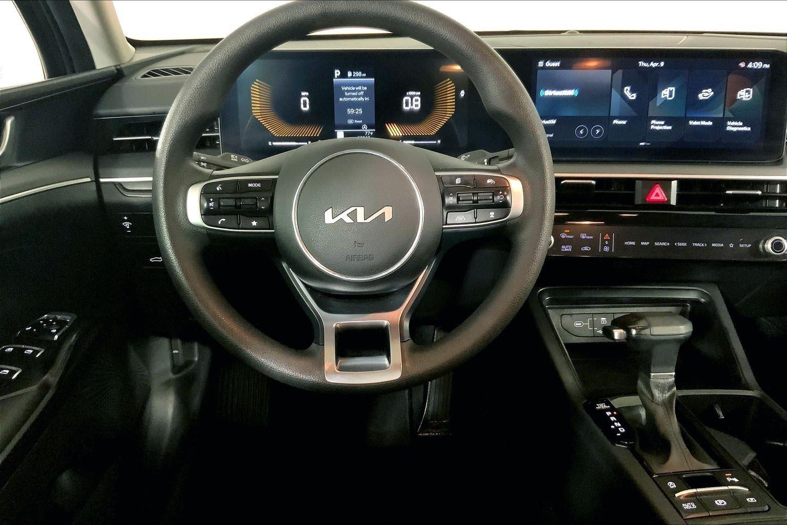 2025 Kia K5 LXS