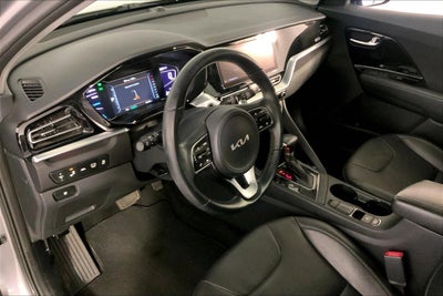 2022 Kia Niro Touring SE