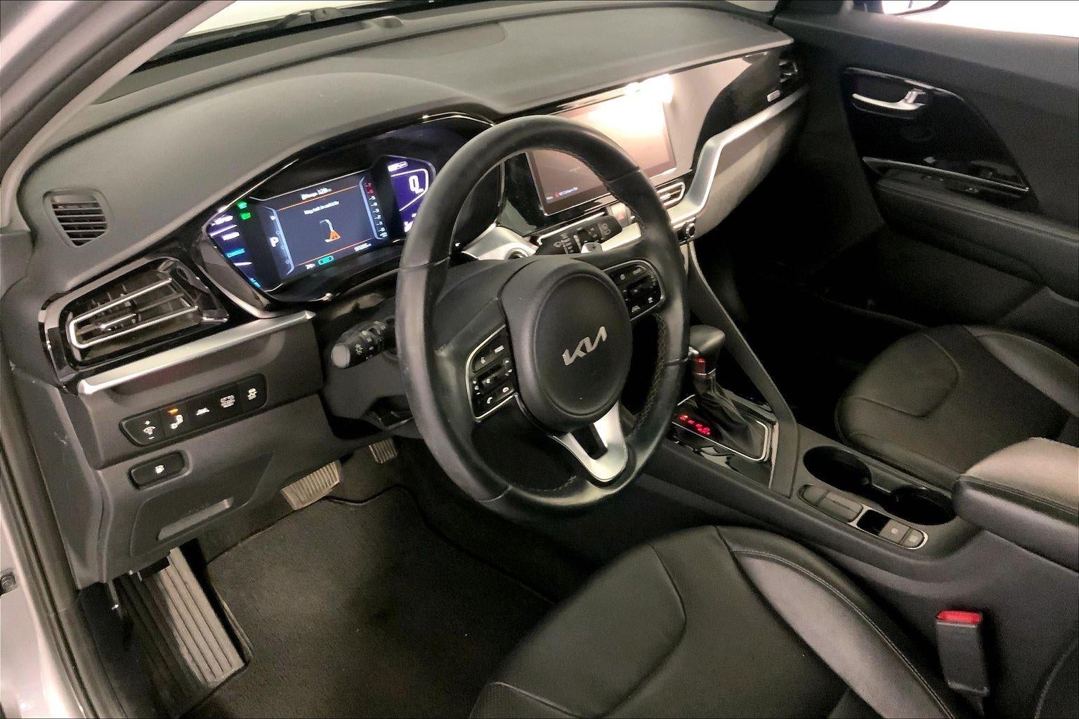 2022 Kia Niro Touring SE