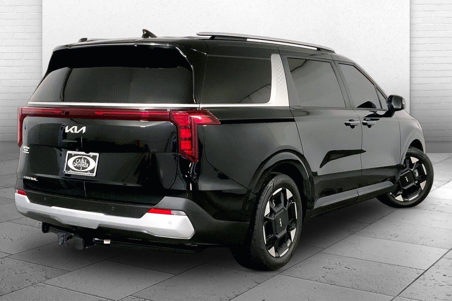 2025 Kia Carnival EX