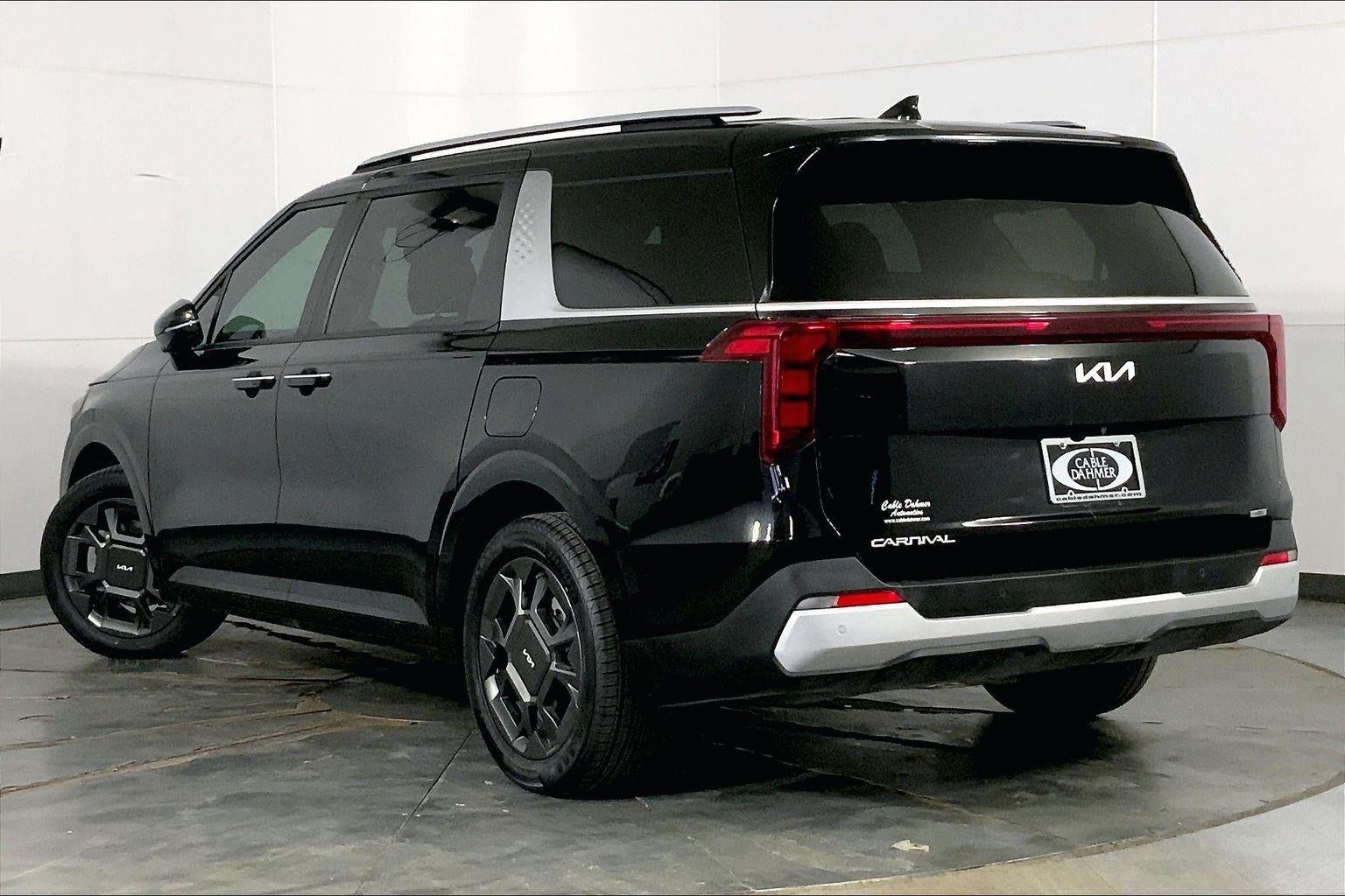 2025 Kia Carnival Hybrid EX