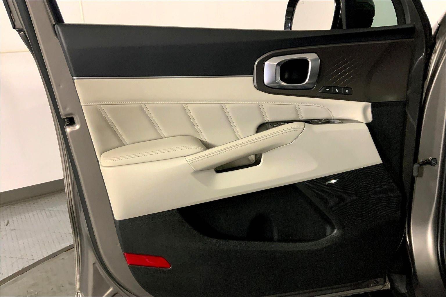 2025 Kia Sorento Hybrid SX Prestige