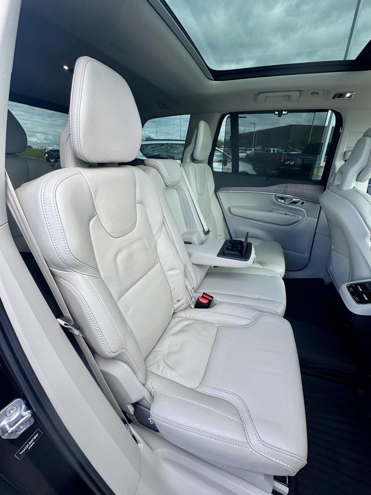 2021 Volvo XC90 Inscription