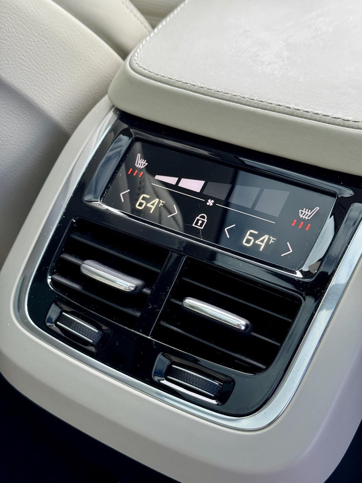 2021 Volvo XC90 Inscription