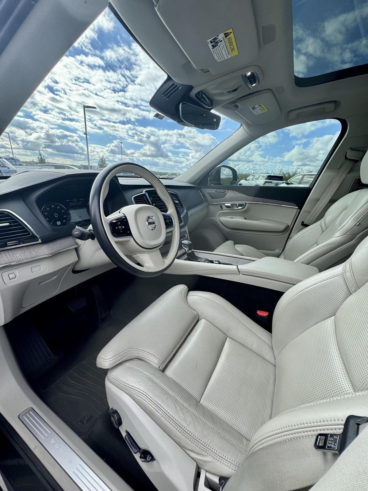 2021 Volvo XC90 Inscription