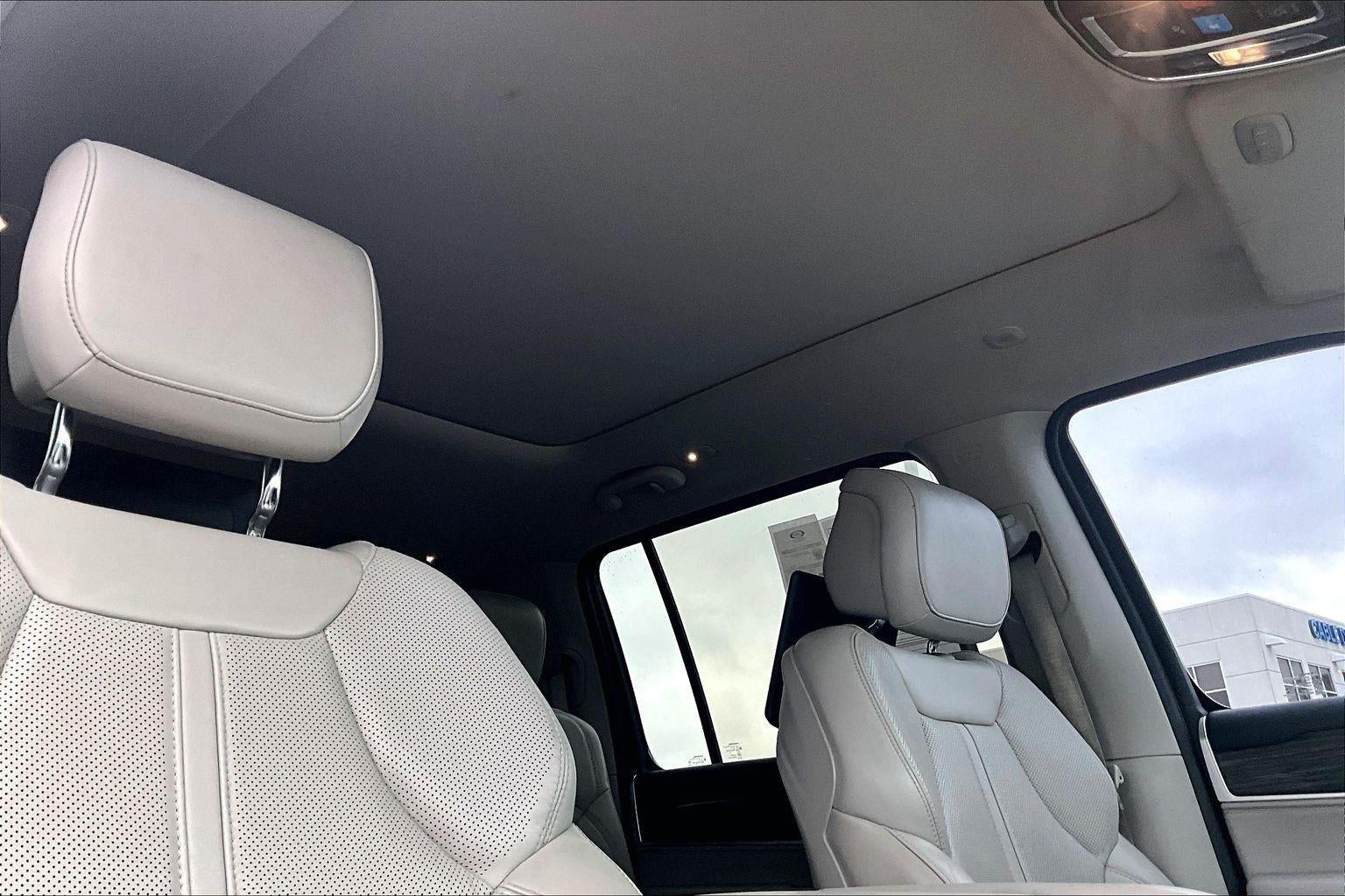 2022 Jeep Wagoneer Series III